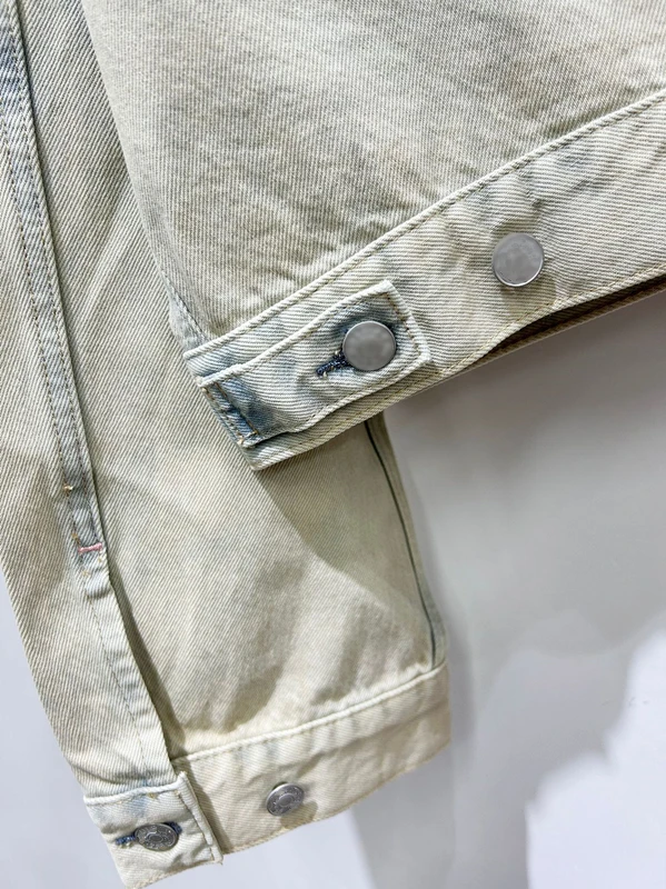 Dave&Di Minimalist Boyfriend Off Shoulder Denim Jacket Women Vintage Distressed Beige Denim Jacket Loose Bomber Jacket Ladies