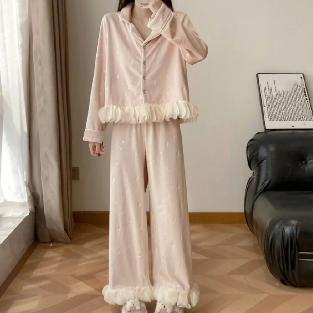 Conjunto de pijamas de manga larga con lazo de felpa, pijamas de terciopelo con volantes para invierno, traje informal de manga larga, ropa de dormir gruesa y cálida para Otoño e Invierno