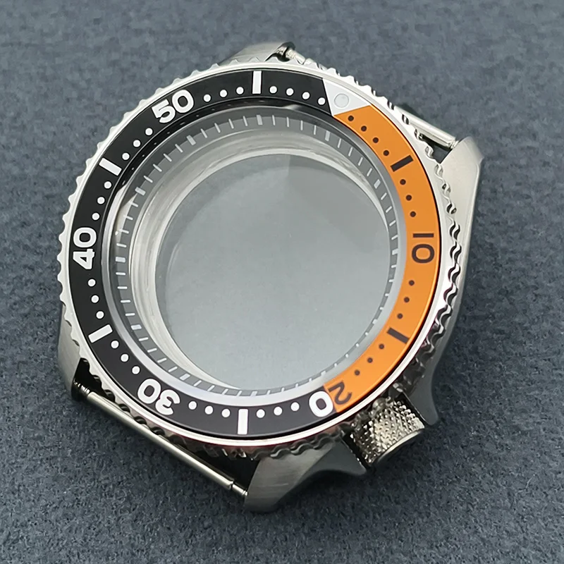 

Серебристый 42 мм SKX007 Корпус для часов Плоское сапфировое стекло Подходит для NH35 NH36 4R 6R 7S Механизм Прозрачная задняя крышка Мужские детали для ремонта часов