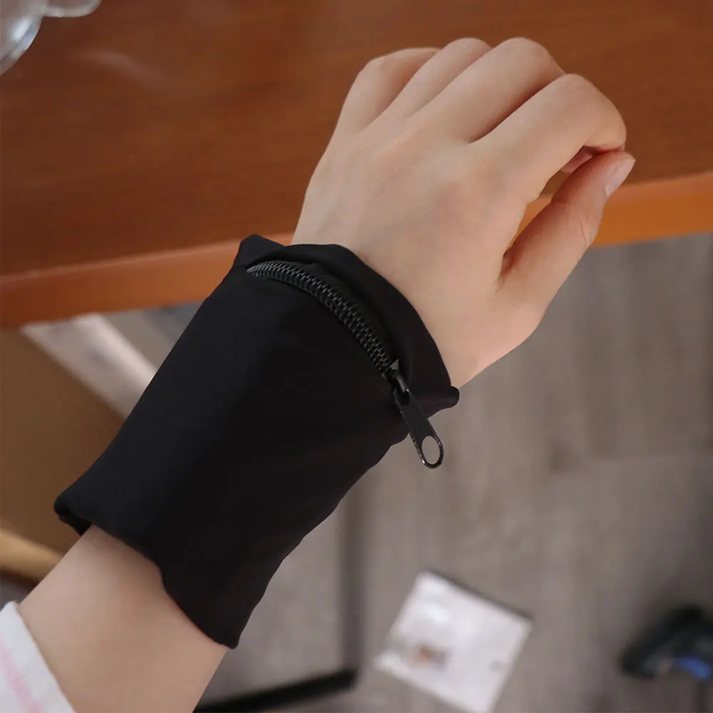 Lightweight Sports Wristlet Bag Zipper Closure Breathable Cycling Wrist Bag Water-Resistant One Size Zipper Wrist Wallet