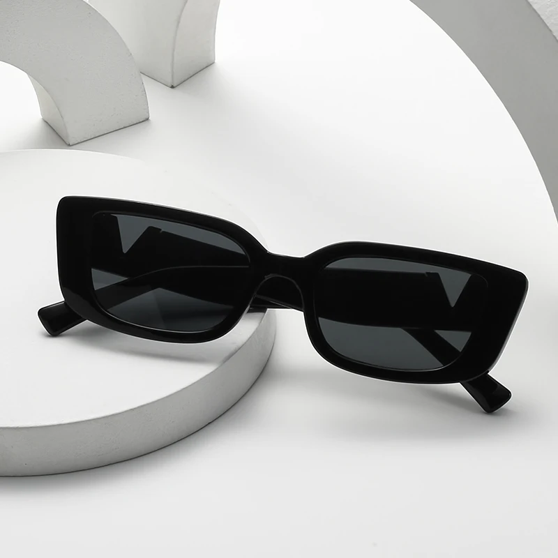Shades Fashion Small Cat Eye Anti Light Glasses Luxury V Decoration Shades For Ladies Classic Rectangle Driving Eyewear UV400
