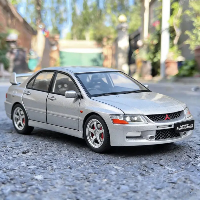 

1:24 Mitsubishis Lancer Evolution EV09 Alloy Sports Car Model Diecasts Metal Racing Car Vehicles Model Sound and Light Kids Gift