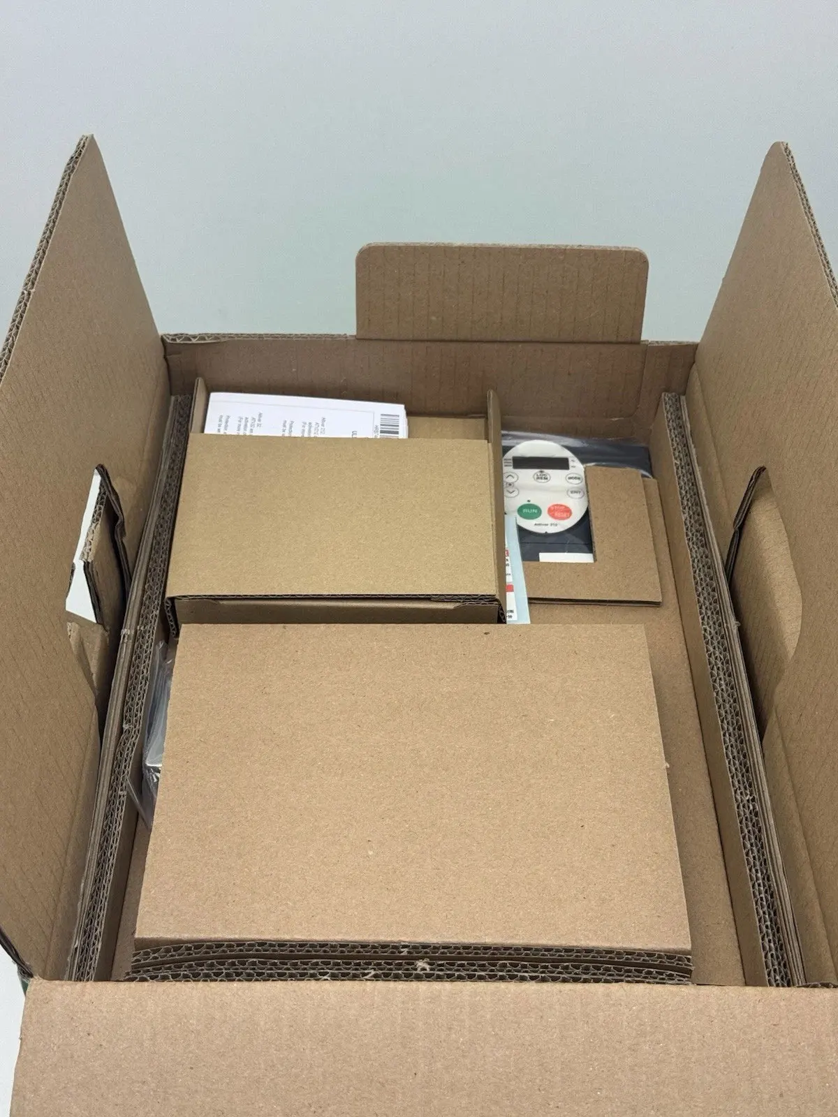 

Brand New ATV212HD11M3X ATV212HD15M3X ATV212HD18M3X ATV212HD22M3X One Year Warrant