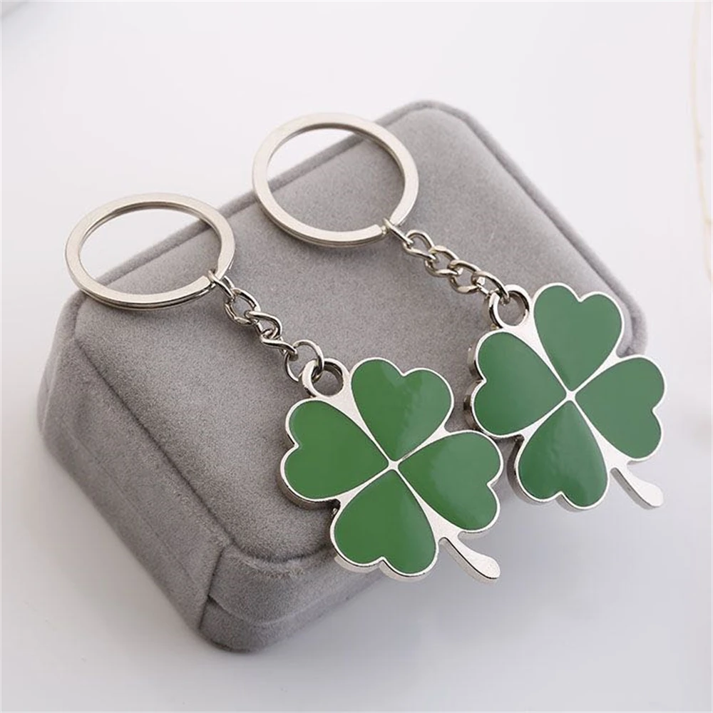 1pc Creative Lucky Four-leaf Clover Keychain Charms Bag  Pendant Accessories Couple Cute Metal Foliage Shape Car Key Ring Gift