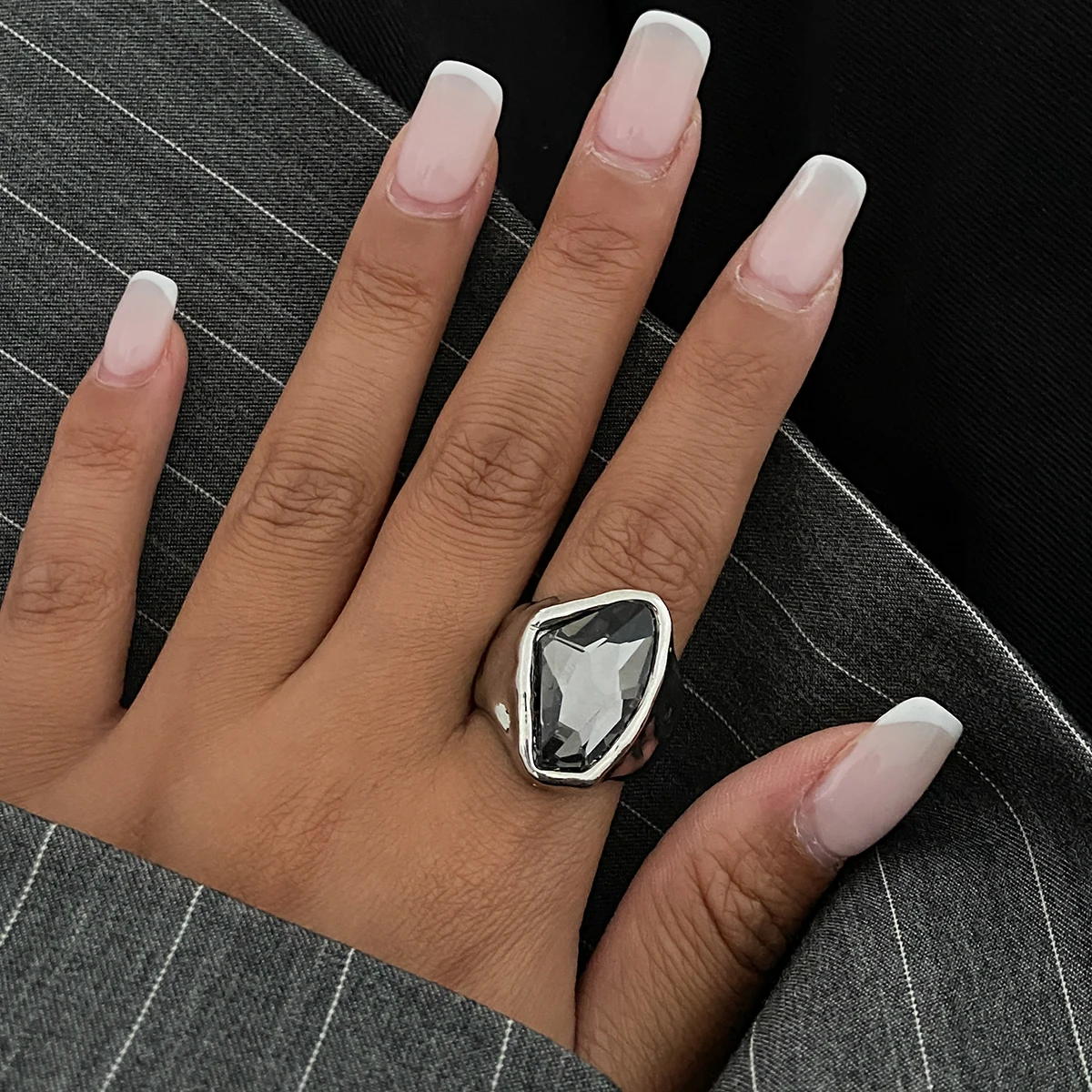 SHIXIN Minimalist Acrylic Rhinestone Open Ring for Women Korean Fashion Geometry Adjustable Knuckle Ring Party Jewelry Accessory
