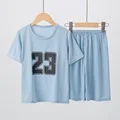 L blue