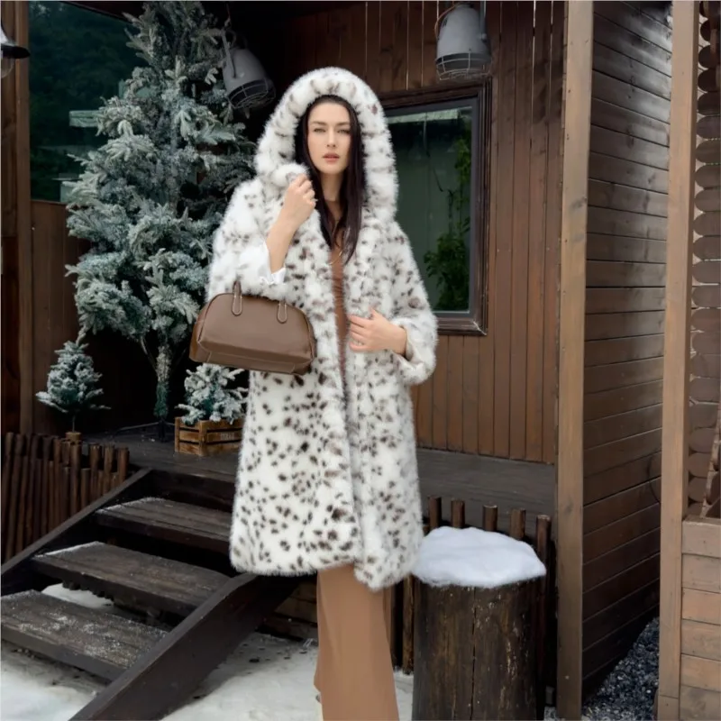 

New mixed fur women's coat and long hooded overcoat