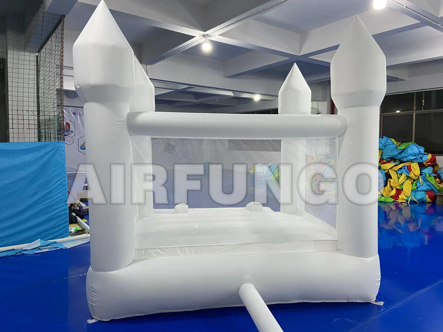 Kinder 9 x9x7ft Soft Play weiß Hüpfburg mit Rutsche Ball Pit Party Anpassung aufblasbare Mini Hüpfburg mit Gebläse