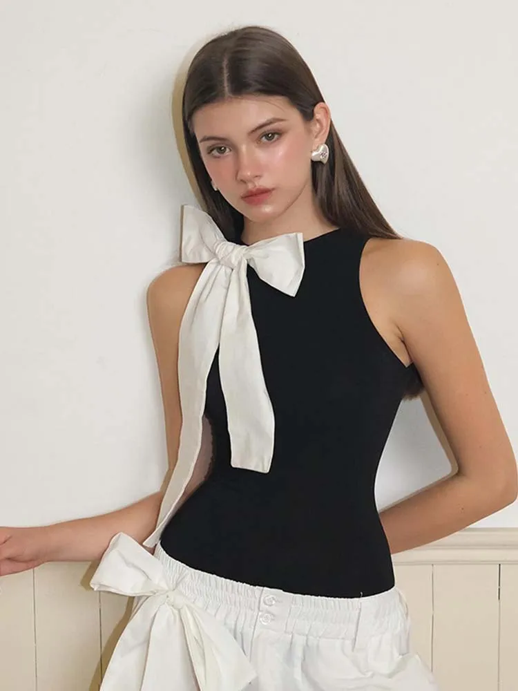 2025 新ファッションスリムフィットボディスーツノースリーブハーフハイネックワンラインショルダーボウプルオーバーセクシーな多用途ボディスーツ女性のための