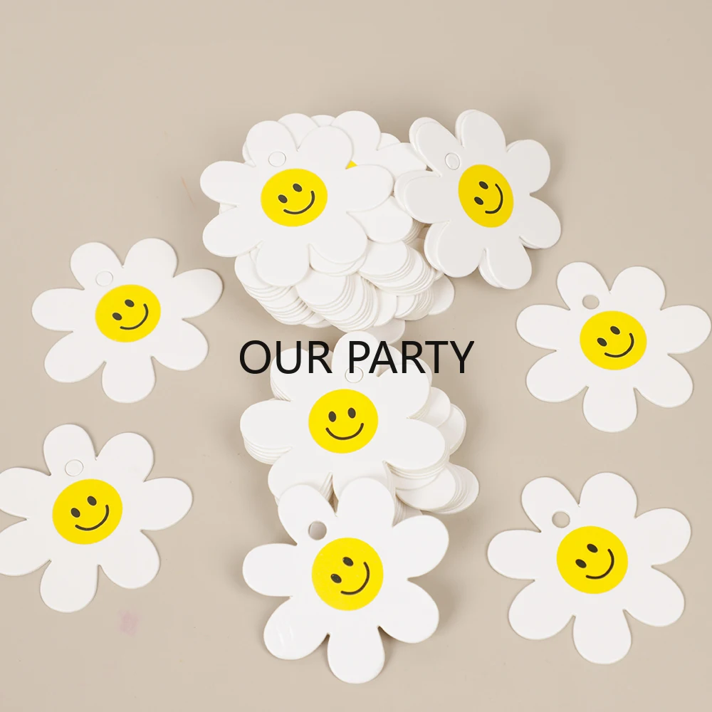 100Pcs Sweet Daisy Theme Gift Tag Labels Smile Flower Blessing Card for Kids Birthday Baby Shower Wedding Party Decoration