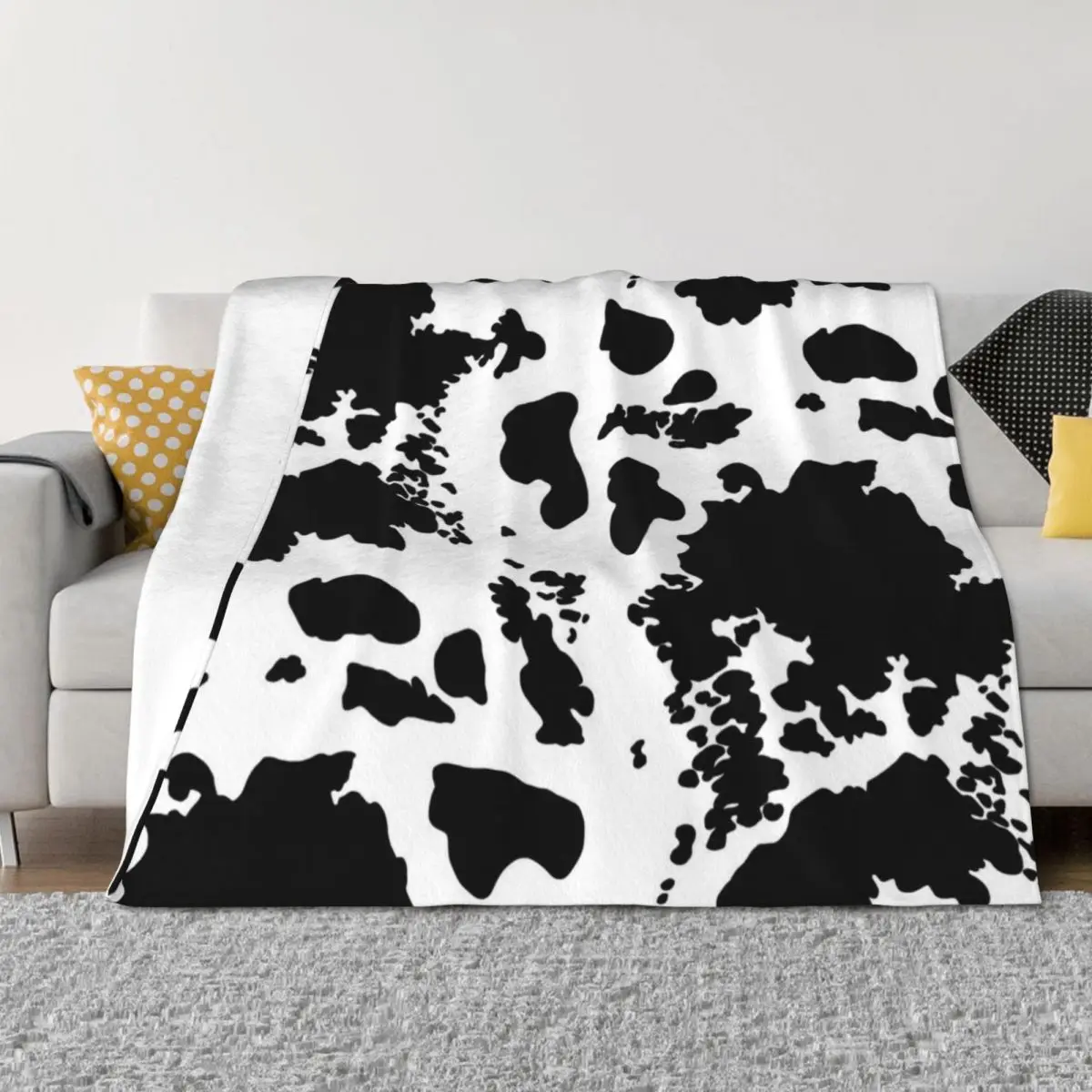 

Black and White Cowhide Print Pattern Throw Blanket blankets and throws warm for winter Bed covers Furry Blankets