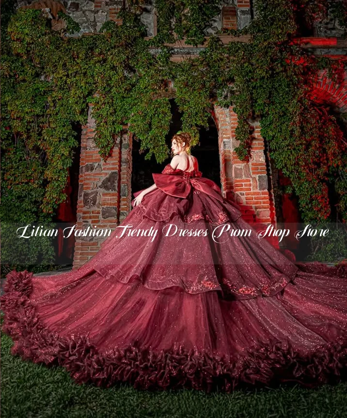 Burgundy vestidos de 15 años quinceañeras 2025 Luxury Off Shoulder Ruffle Glitter Sequin Appliques Cathedral Train Customized