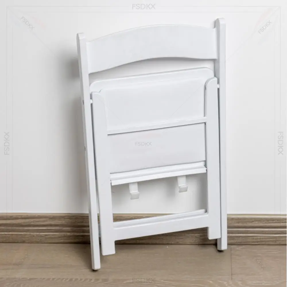

Top Quality Wholesale Foldable Chair Wedding Event Plastic Wimbledon Garden Chairs White Resin Folding Chair Outdoor