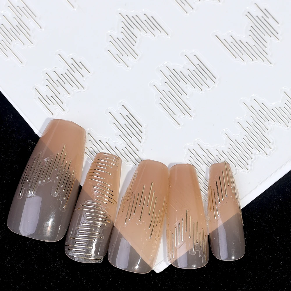 3d Hoogglans Reflecterende Zijden Nagelstickers Gouden Strook Flash Reliëf Lijn Nail Art Decoraties Zelfklevende Manicure Schuifregelaar