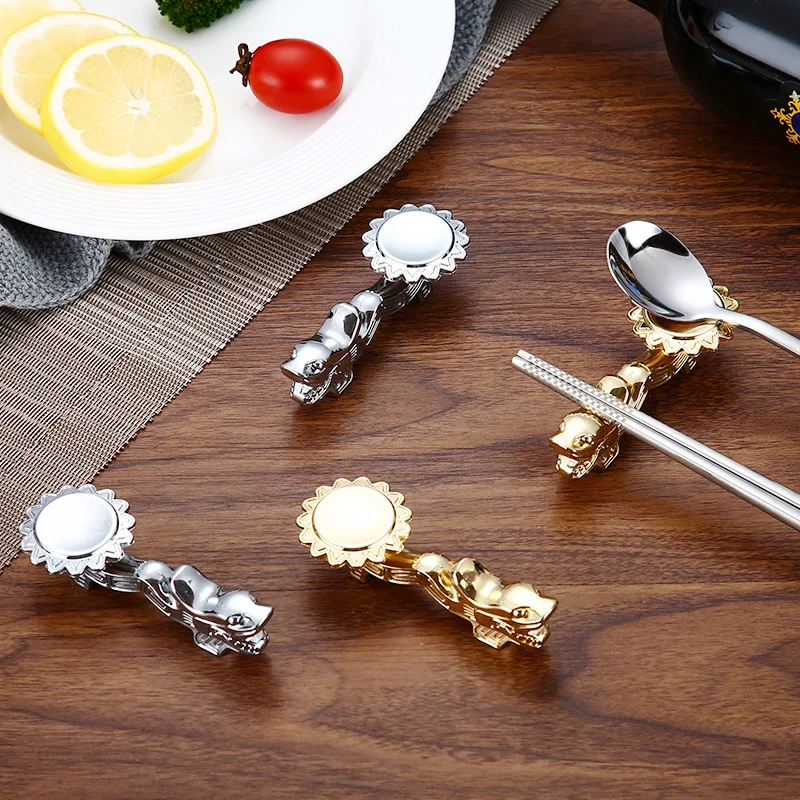 

50 pcs Alloy Silver and Gold Color Dragon Shaped Chopstick Holder Rest decoration for Table Chinese Dragon Chopstick Holder