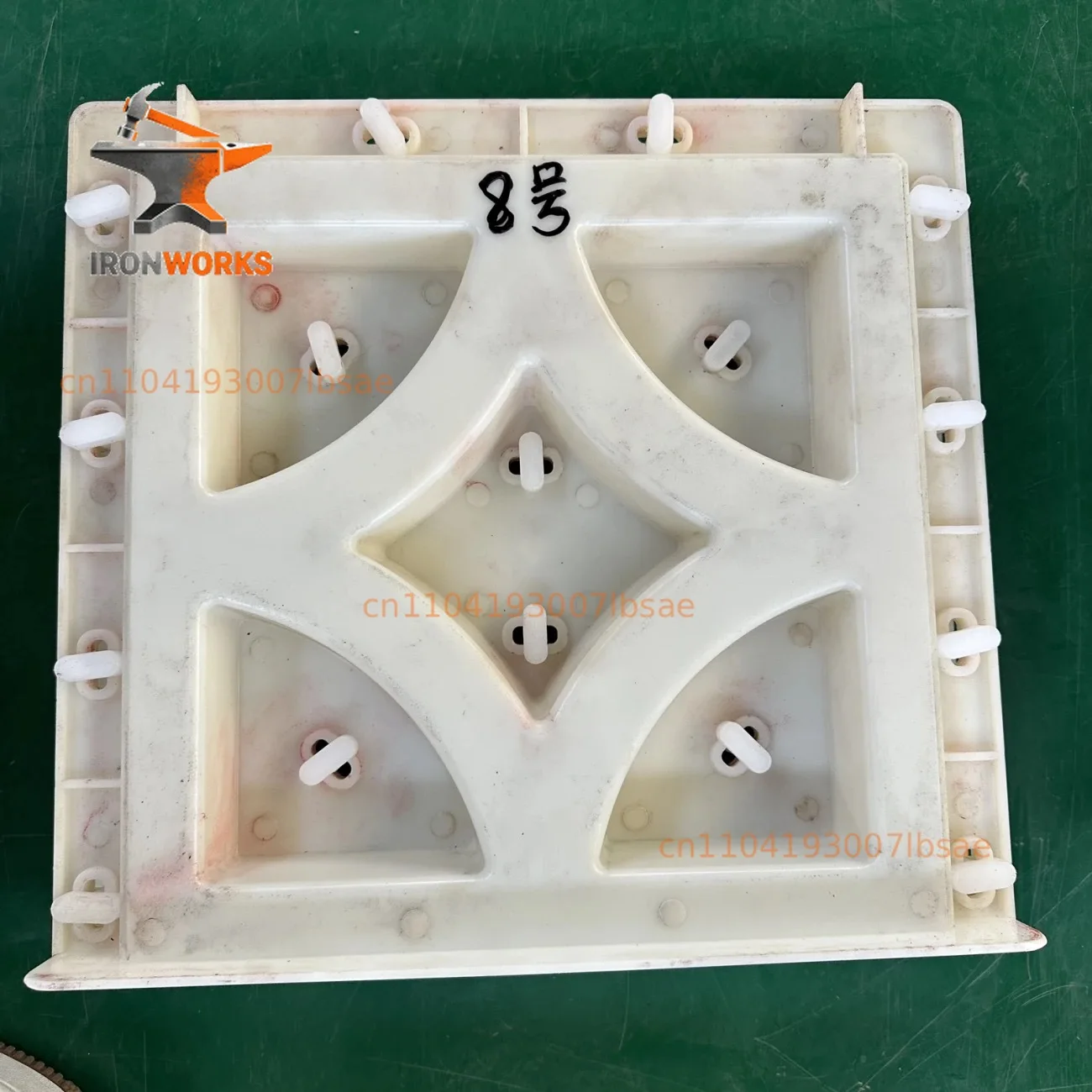 30*30*7cm mold hollow double-sided flower window mold double-sided hollow brick antique window grille