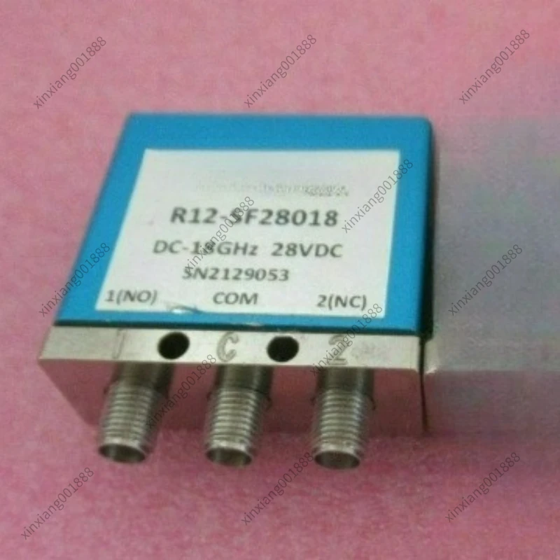 r12-sf28018-interruptor-coaxial-spdt-de-un-solo-polo-y-doble-tiro-banda-ancha-dc-18ghz-28v-baja-perdida-de-insercion-modulo-de-interruptor-de-senal-rf