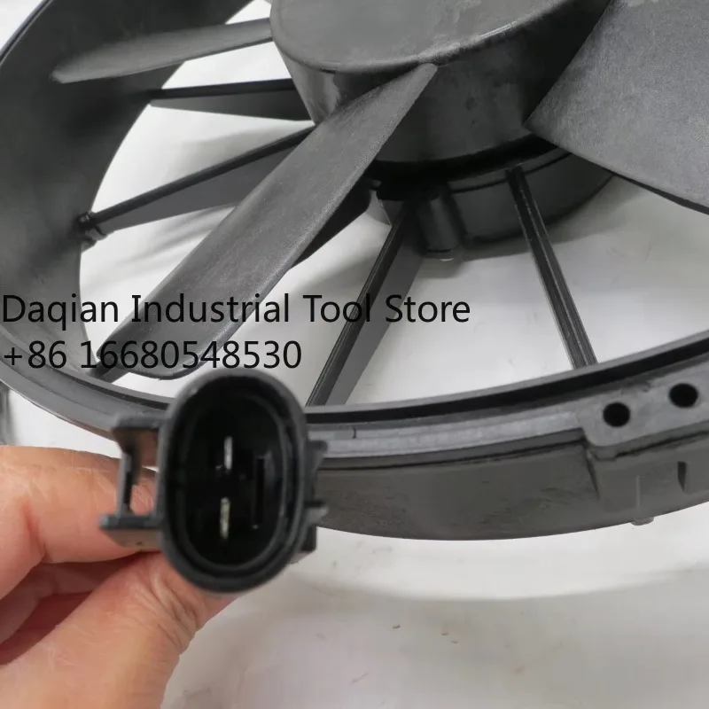 

D5a Good Selling Trucks and Cars Auto Parts Electric Cooling Radiator Fan Assembly LNF-23051XA