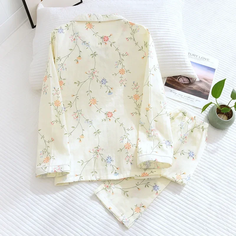 Terno Homewear Flower Printing Mulheres de mangas compridas Pijamas Feminino de Algodão para Primavera e Outono Calças Compridas Pijamas Mulheres