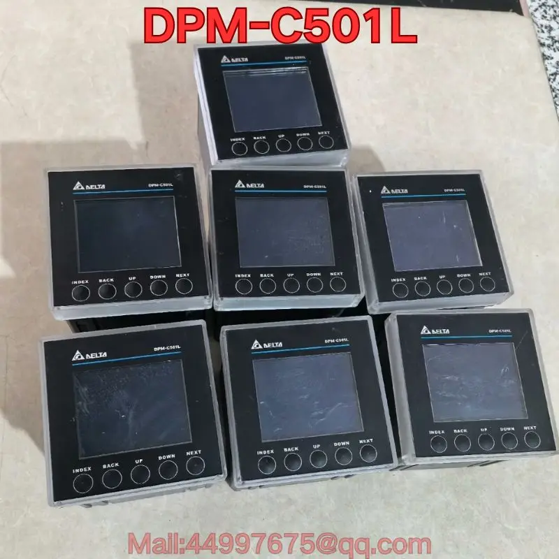 

Бывший в употреблении тест функции цифрового дисплея мощности DPM-C501L обычно