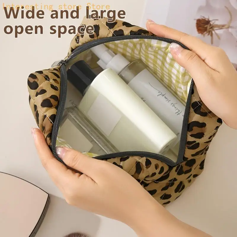 Structured Daily Makeup Carry for Toiletries, Cosmetics, and Supplies 55KC