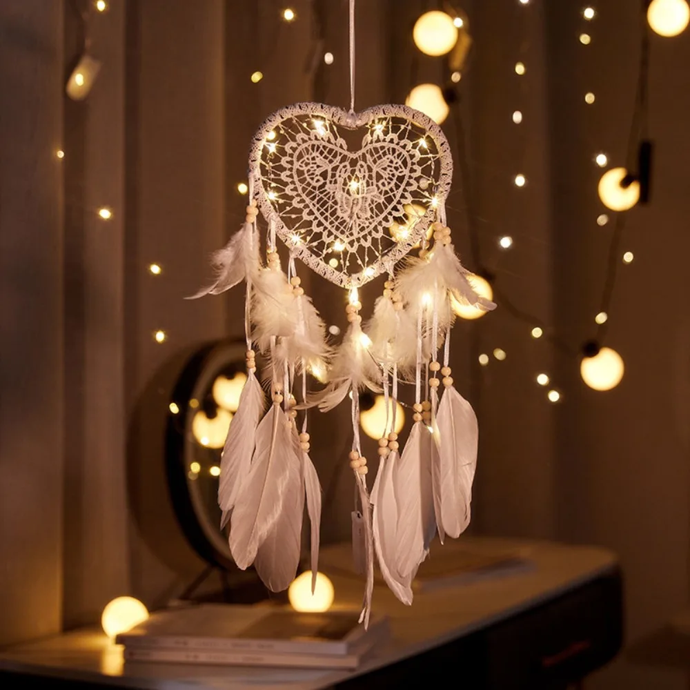 Heart Shaped LED Dream Catcher with Feathers Car Hanging Ornaments Home Wall Decor Fairy Lights for Bedroom Gift