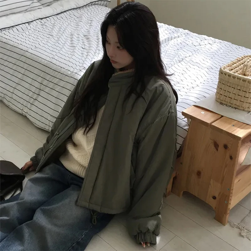 Eenvoudige opstaande kraag, verdikte warme jas, veelzijdig commuter-ritsjack, herfst/winter 2025
