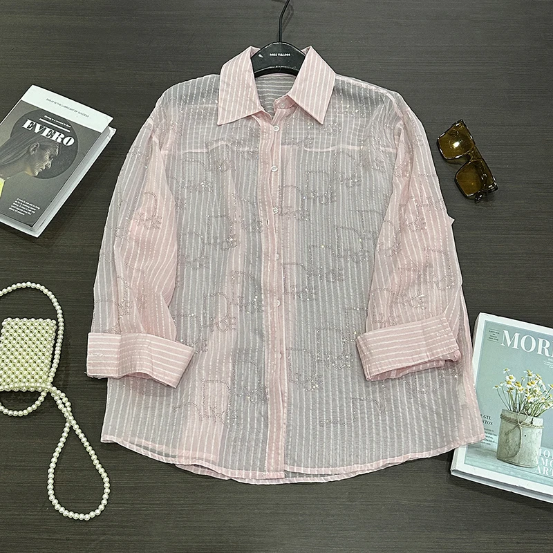 

2025 Summer New Heavy Industry Letter Hot Diamond Long Sleeve Shirt Women Loose and Casual Versatile Sunscreen Shirt Top