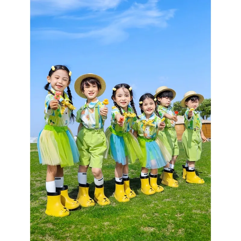 Children's dance costumes, elementary school sports meet costumes, cheerleading performance costumes