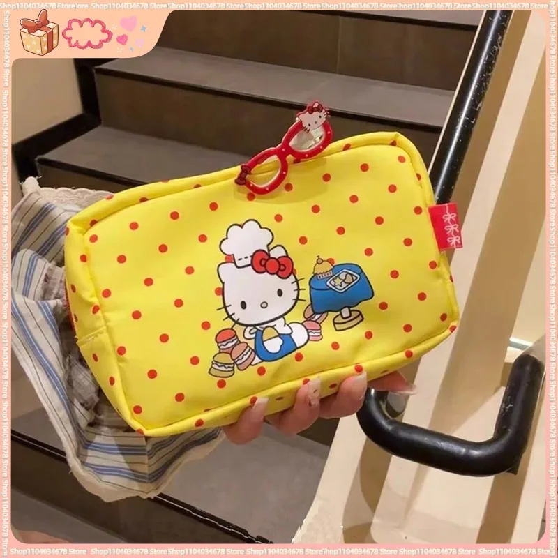 

New Kitty Cosmetic Bag Chef Kt Cat Large Capacity Storage Bag High-Looking Portable Cartoon Portable Storage Bag Hot Selling