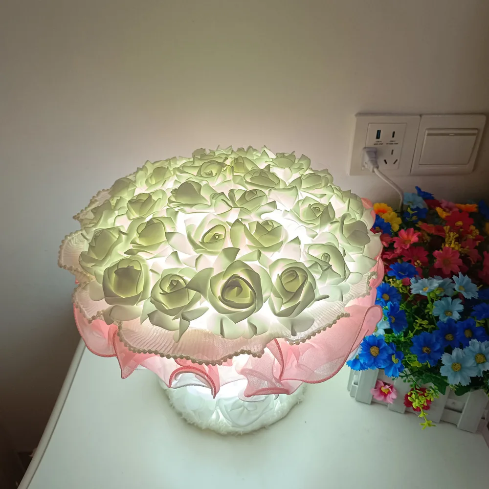 

Nice Creative Rose Bouquet Table Lamp Wedding Decoration Bedroom Bedside Night Light