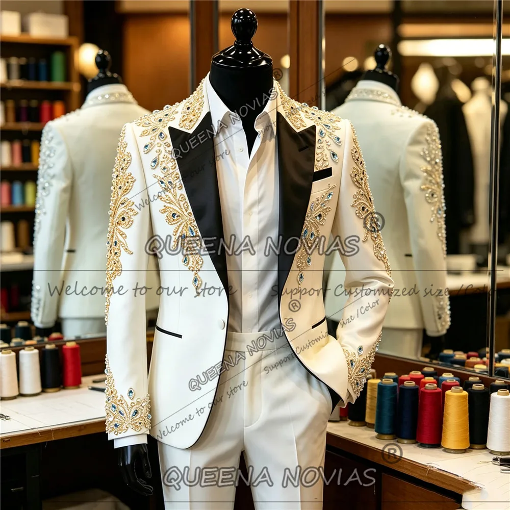 

Sparkly Crystals Beading Stones Suits Men Formal Wear Black Peaked Label Prom Blazer Pants 2 Piece Sets Groom Wedding Tuxedos