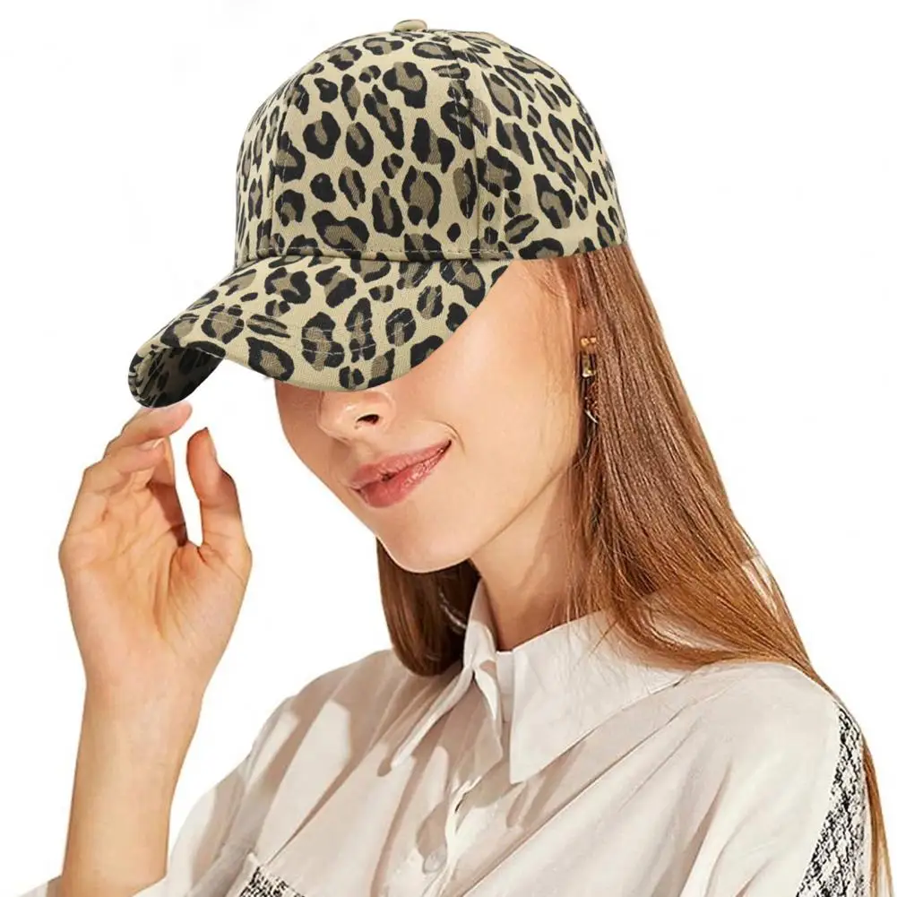 

The New Round Top Hat Men Women Leopard Print Baseball Cap Outdoor sun-shading Versatile Duck Tongue Cap Casquette Homme