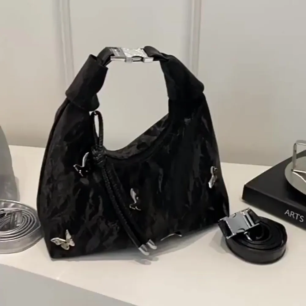

Korean Style Dumpling Shape Handbag Tote Large Capacity Single Shoulder Bag PU Leather Solid Color Butterfly Crossbody Bag