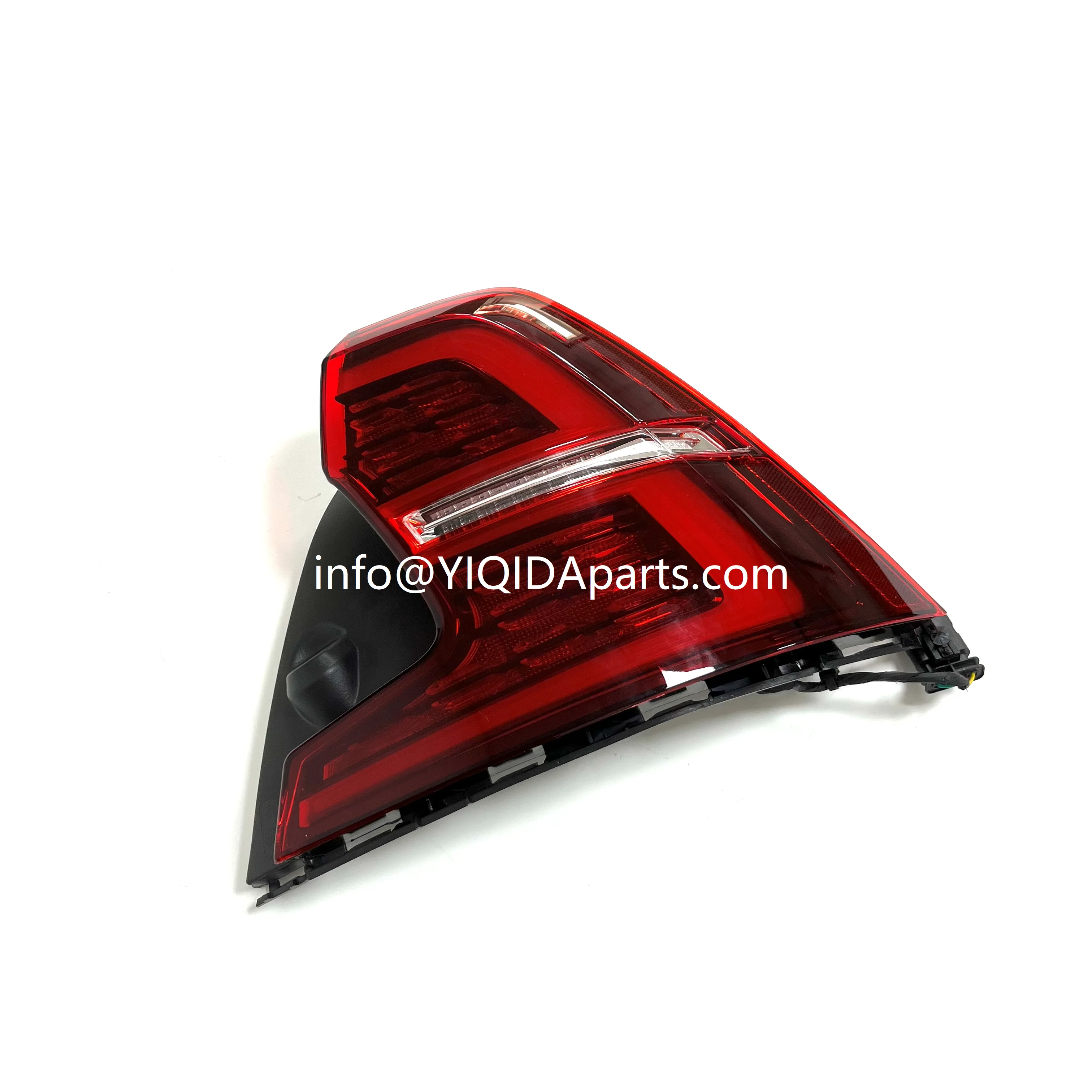 YIQIDA OEM 31468193 Brand New Lighting Systems Right Hand Side Red LED Tail Lamp Auto Tail Lights For S60(19-)