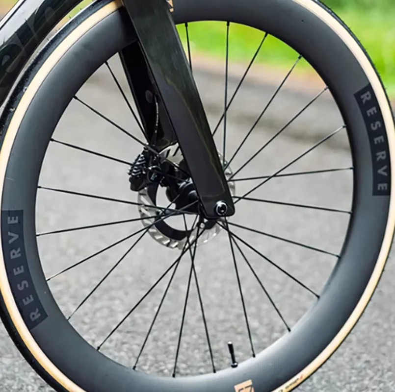 Clincher Carbon Road Bike Disc Gravel Wheelset 40/45/50/55/60mm Carbon Bike Disc Road Wheelset Black Gold Custom Sticker