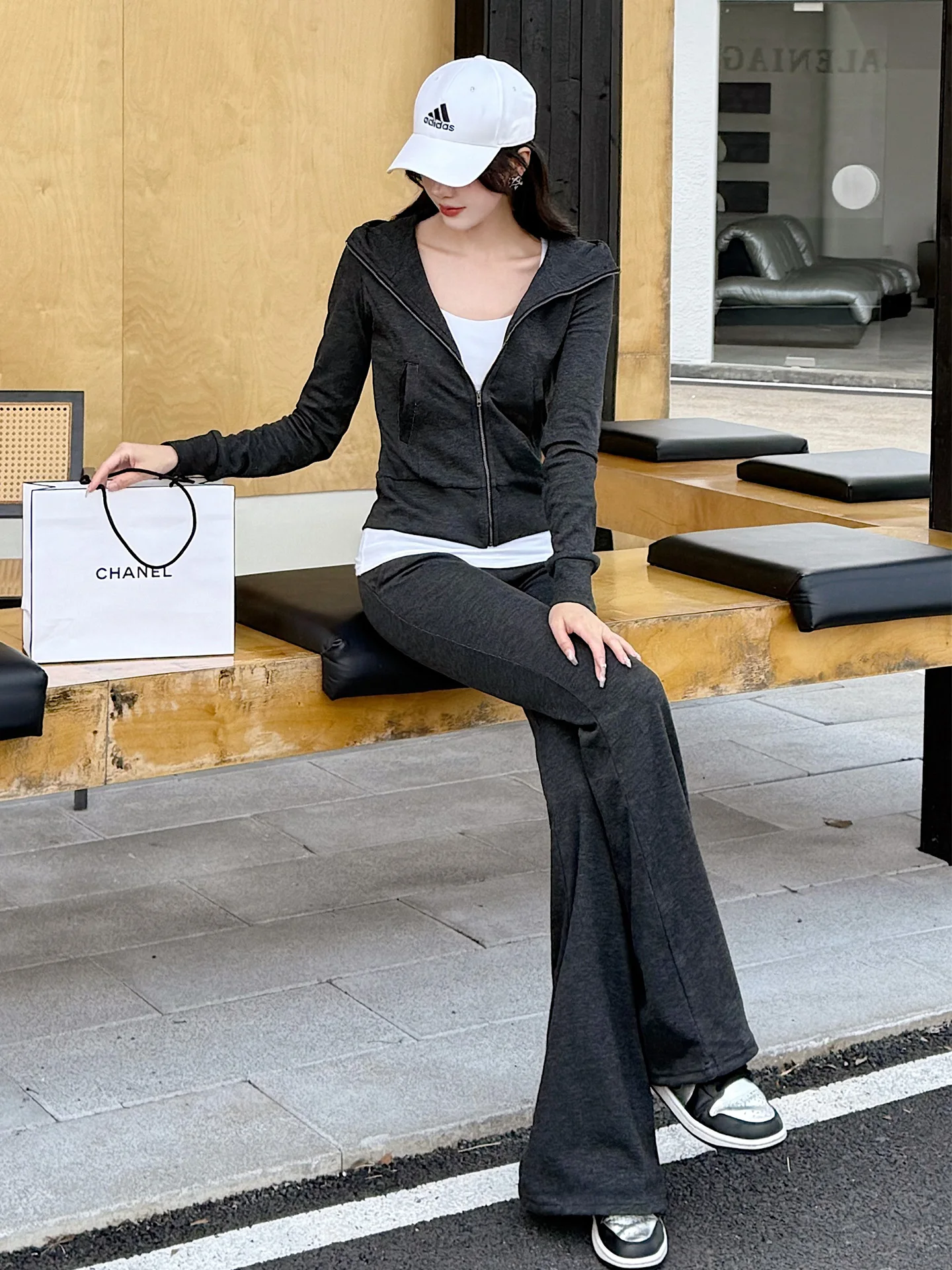 

Women's Casual Loose Fitn Running Set 2025 Autumn New Sle Two-Piece Suit Slimming Effect Faionable Long Sve Hoodie