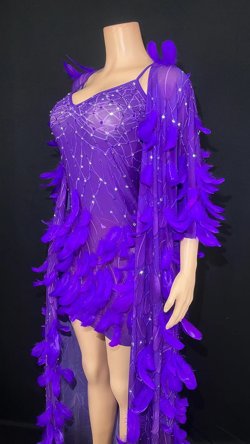 Robe de soirée serrée à manches courtes avec pompons en plumes personnalisés, manteau adt transparent, maille en dentelle, perle sexy, performance sur scène, nouveau