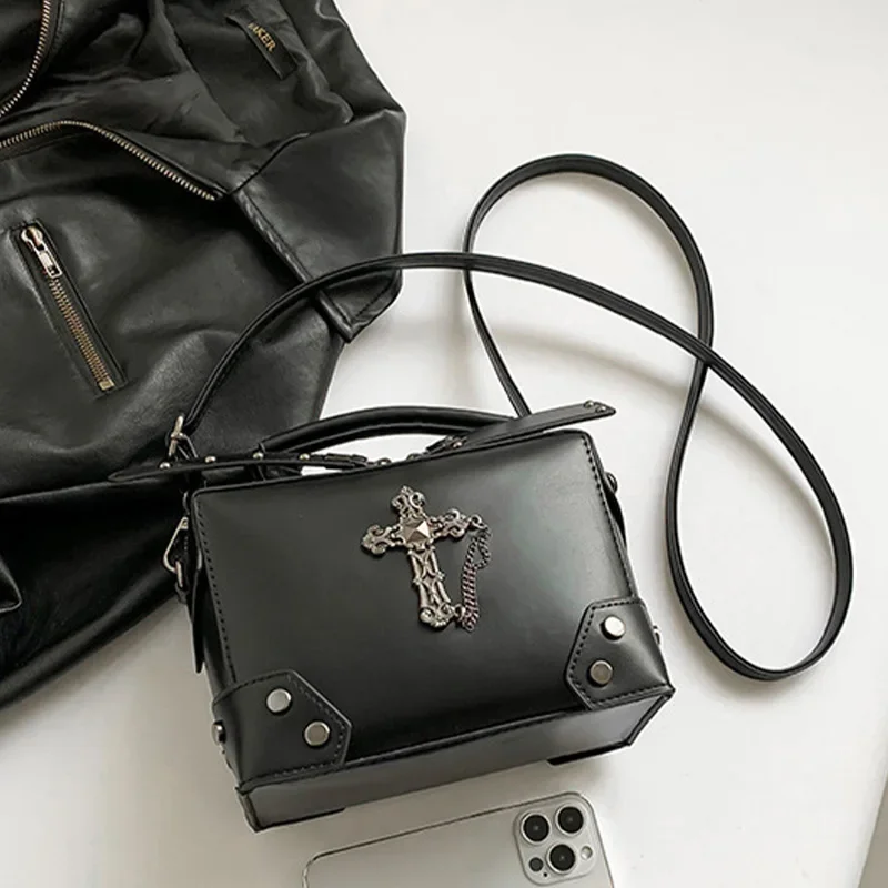 

Y2k Korean Women Harajuku Vintage Gothic Black Hand Bag Female Aesthetic Elegant Punk Wallet Purse Handbags Shoulder Trend Bags