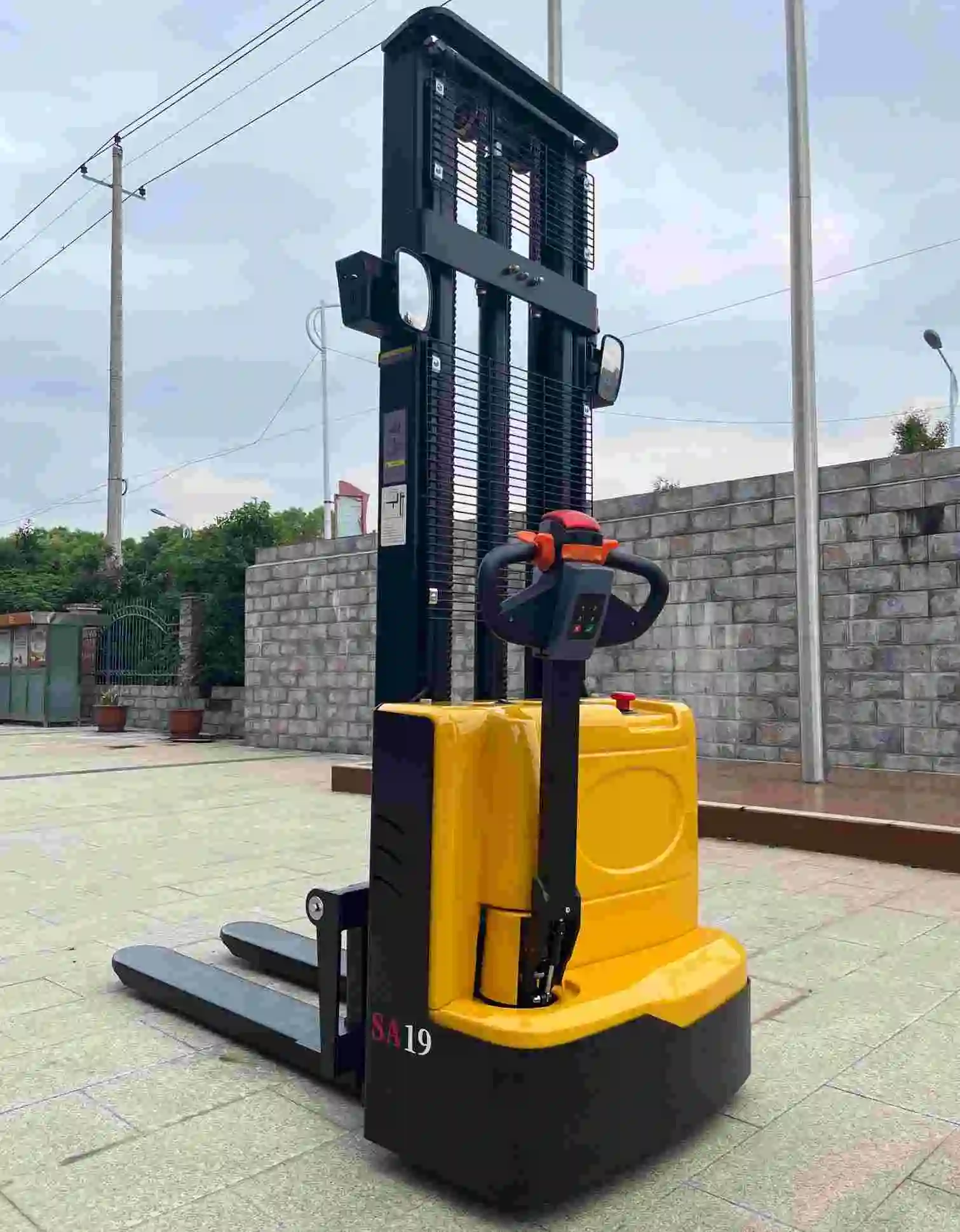 Economic 1.5t 3m Full Electric Walkie Pallet Stacker New Forklift for factories