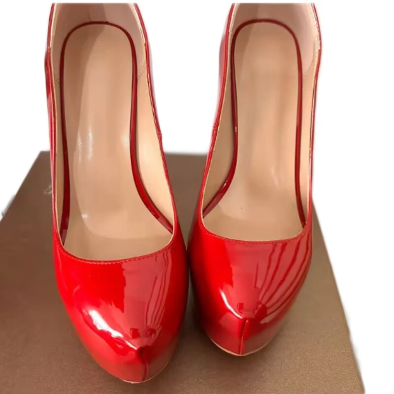 

SHOFOO Fashionable women's high heels shoes Red patent leather round toe shoes About 13cm heel height Shallow mouthed shoes