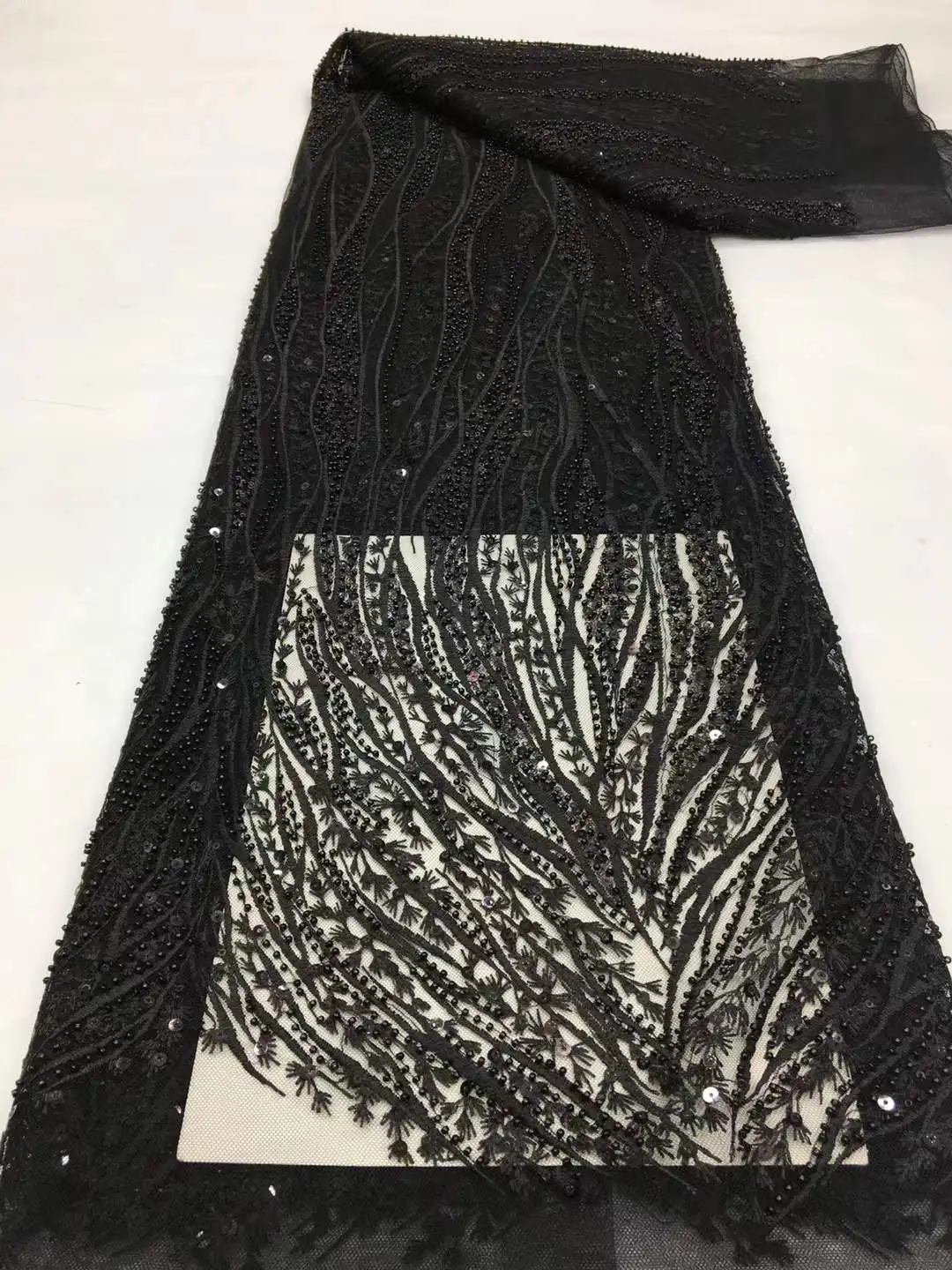 

High Quality African Handmade Beaded Lace Fabirc 2025 Sewing sequins Embroidery Nigreian Lace Fabric Women Wedding Dress XX