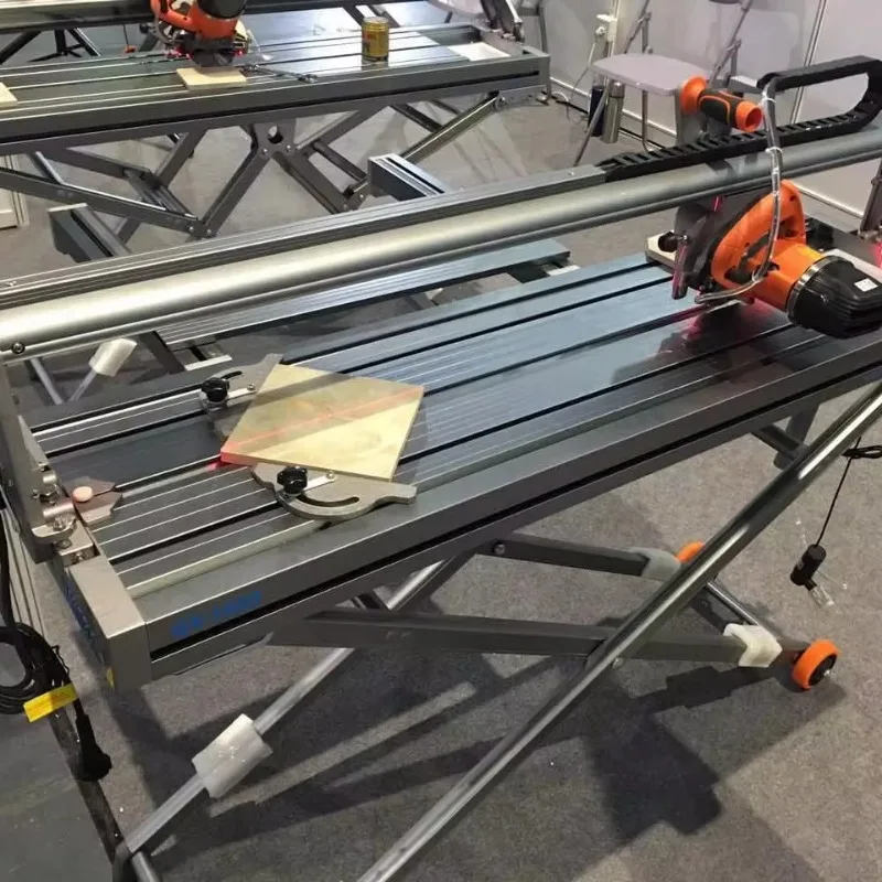 Environmentally friendly dust-free water-cooled cutting machine, easy to clean, rust-proof.