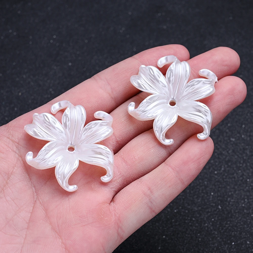 20 Stück Acryl-Imitationsperlen in Off-White, Aquatische Pflanzen, Blumen, Perlen für Armbänder, Halsketten und DIY-Schmuckherstellung – Detail 2