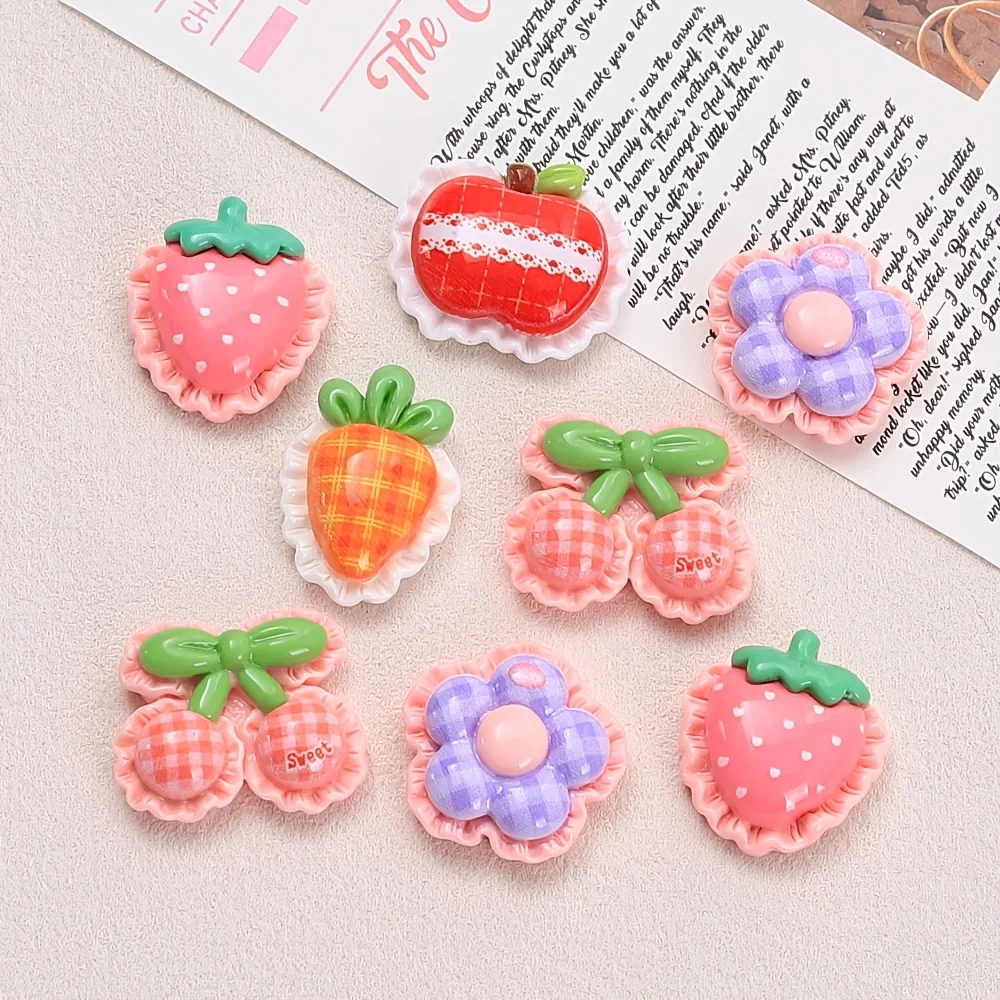 5pcs of Randomly Mixed Creative Lace Fruit Series Decorative Beads for Handmade Additions, Cream Glue Resin Stickers
