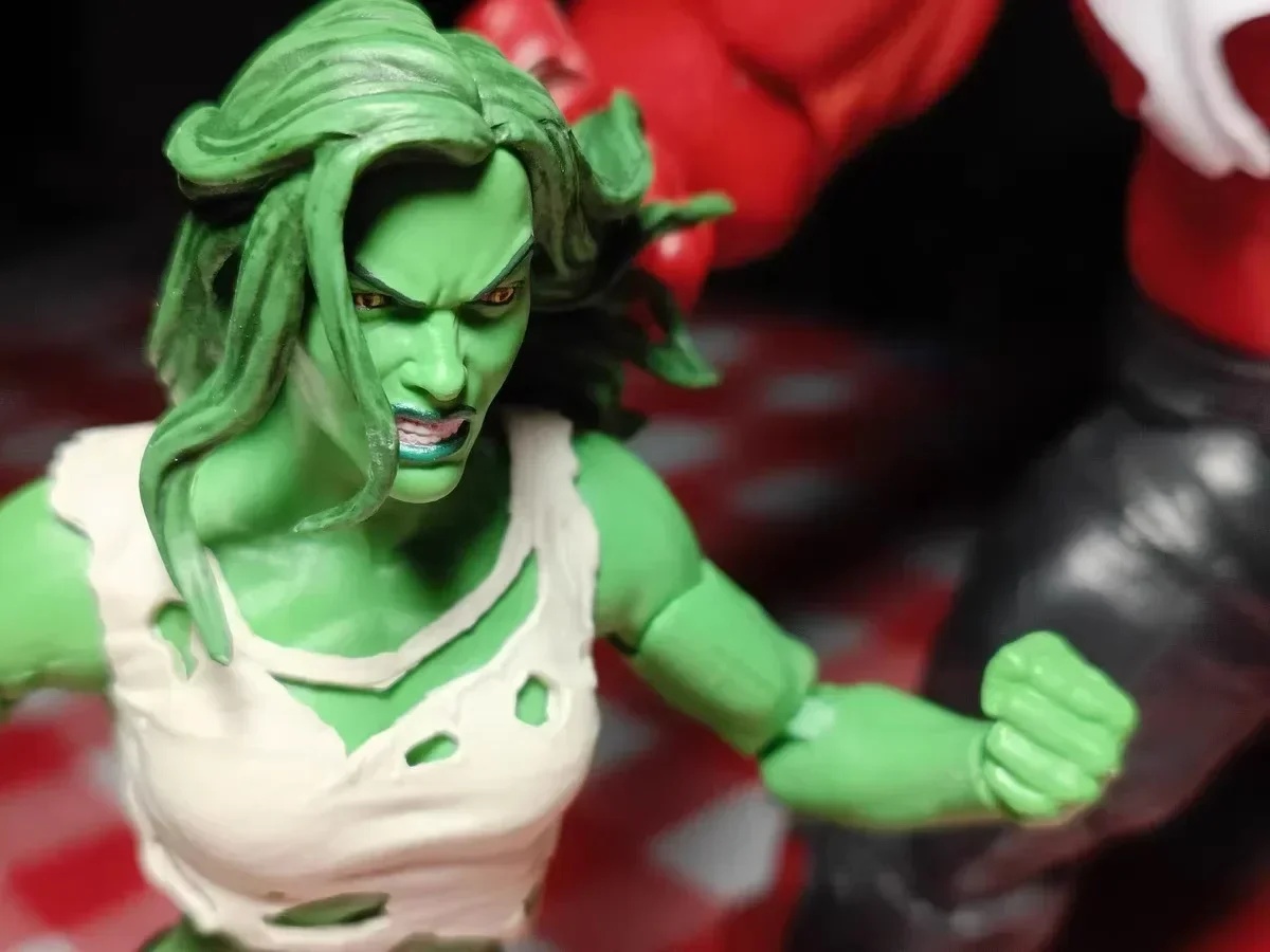 Marvel Legends Girl Hulk Action Figure Model 6\