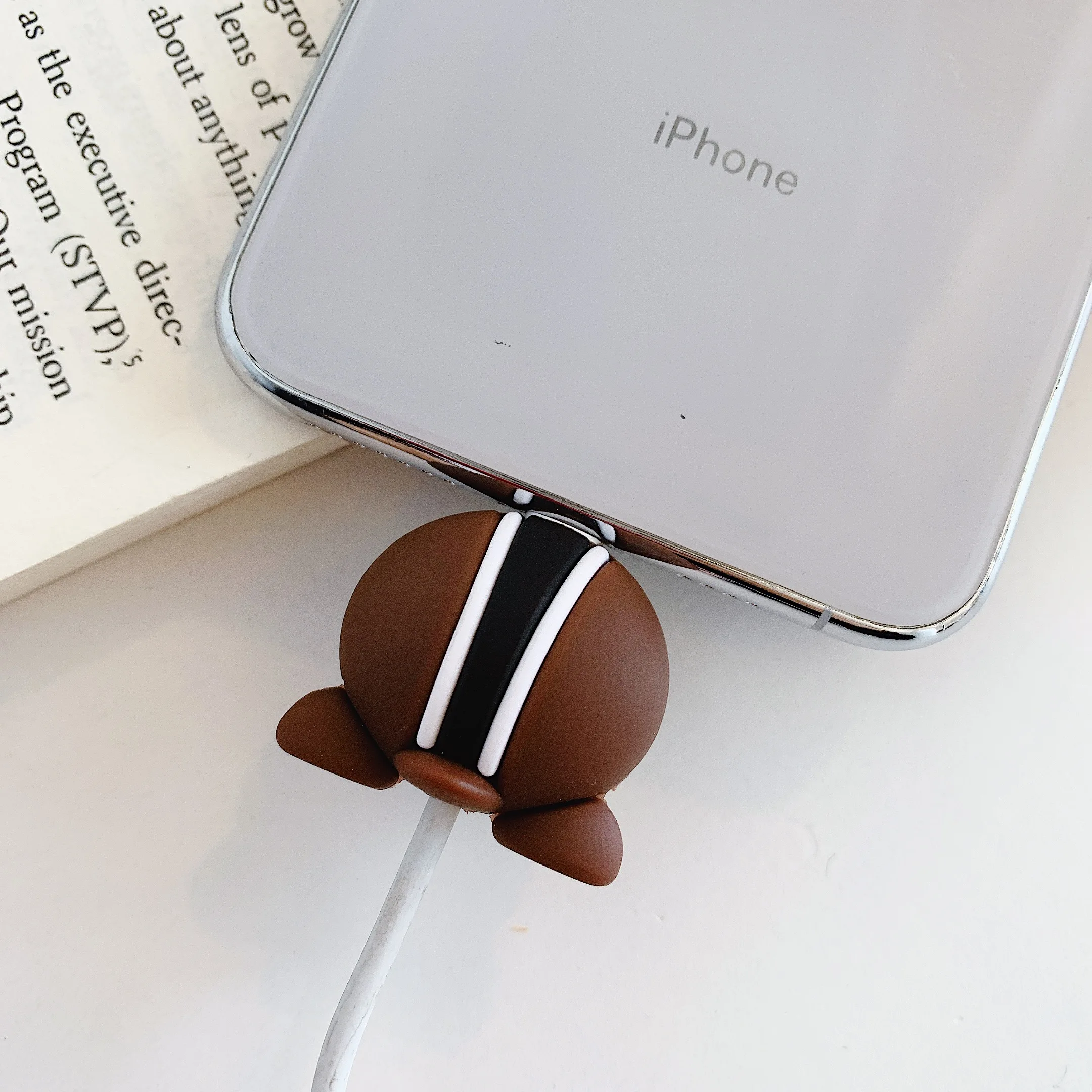 1pcs Cartoon Cable Protector Data Line Cord Protector Protective Case  Winder Cover For Applicable to all USB Charging Cable