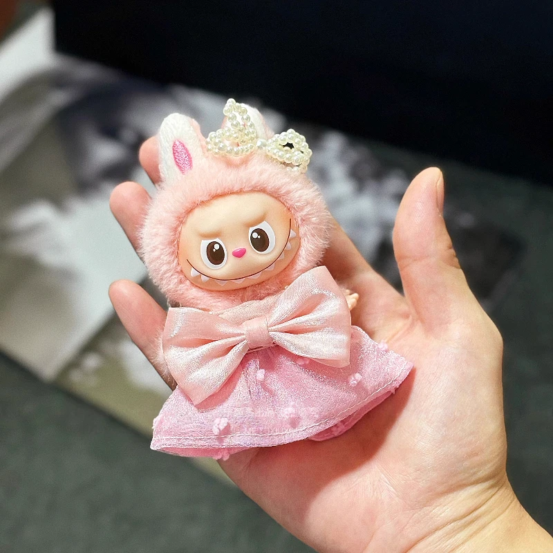 

Only Clothes For Labubu Fourth Generation Heart Code Baby Clothes Mini Vinyl Pendant Pink Princess Dress Gift