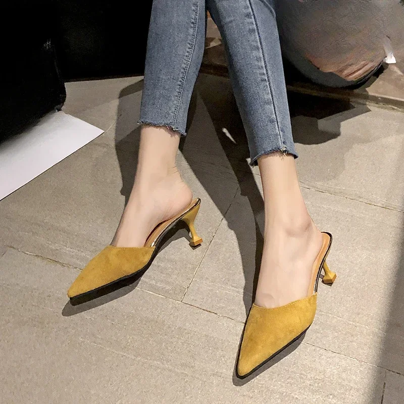 2024 Summer and Autumn Fashion New Pointed Toe Thin Heels Banquet Sexy Low Heels Casual Comfortable Sandals Women\'s Pumps