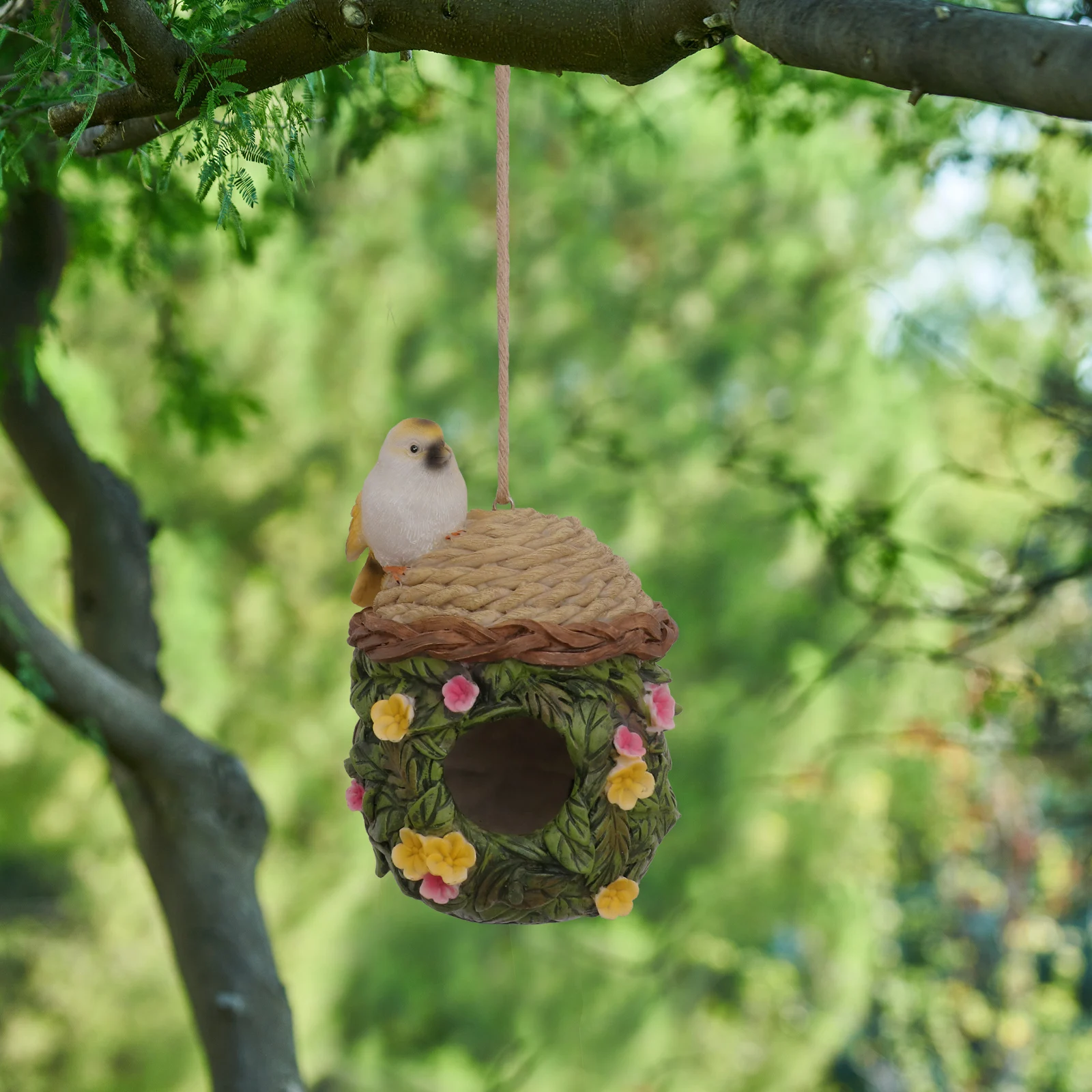 

Hanging Bird Nest Resin Bird House Garden Decor Simple Elegant Chic Style Safe Hideaway Predator Escape Cold Protection